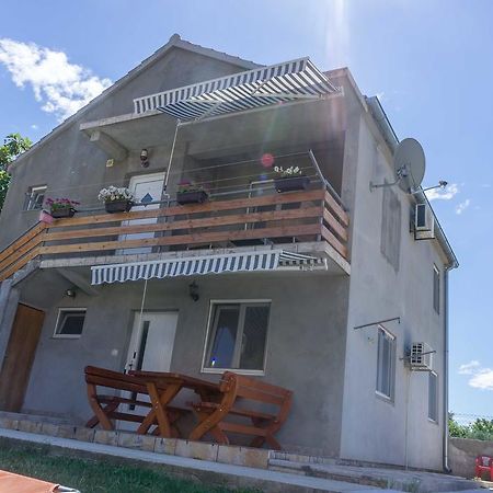 Apartments Mateo Бибинье Экстерьер фото