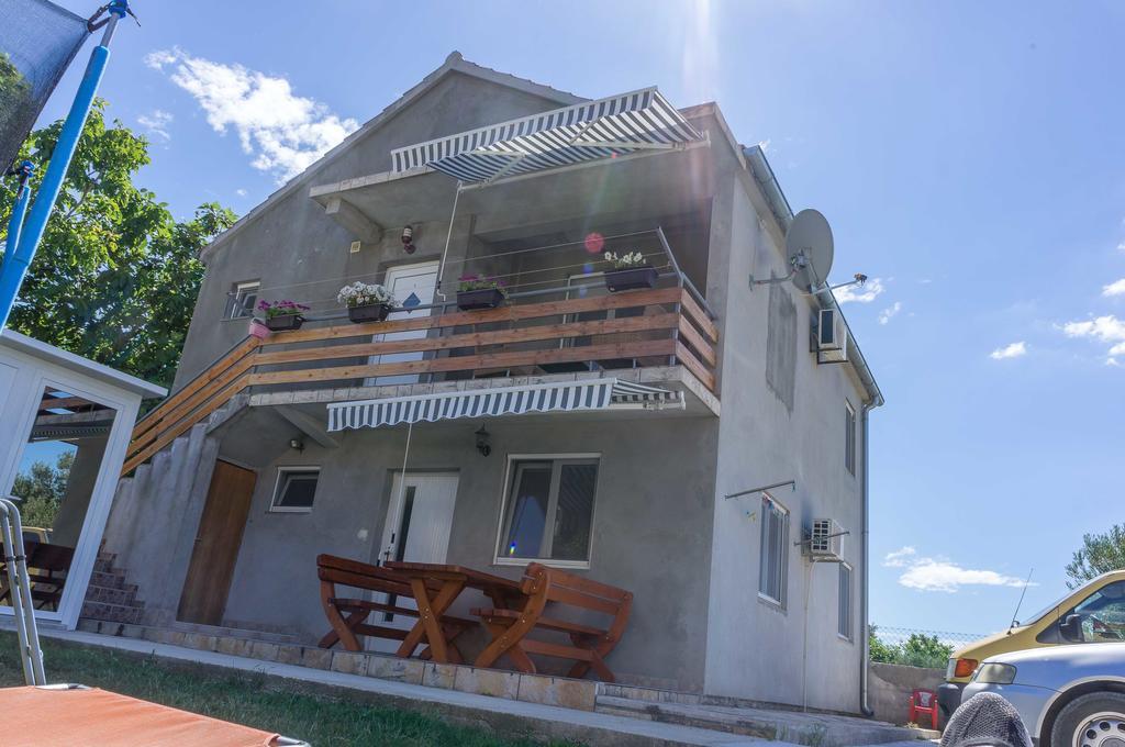 Apartments Mateo Бибинье Экстерьер фото